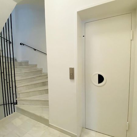 Syntagma Square: Amazing Cozy Studio - Whale أثينا المظهر الخارجي الصورة