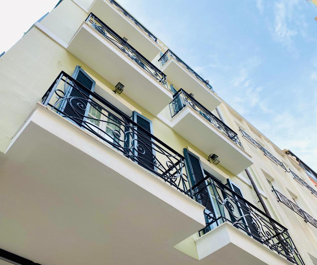 Syntagma Square: Amazing Cozy Studio - Whale أثينا المظهر الخارجي الصورة
